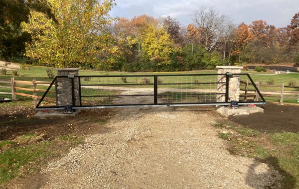 Double Sliding Gates in Minnesota