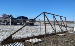 01-Gate Frame welded to CGS-345P track
