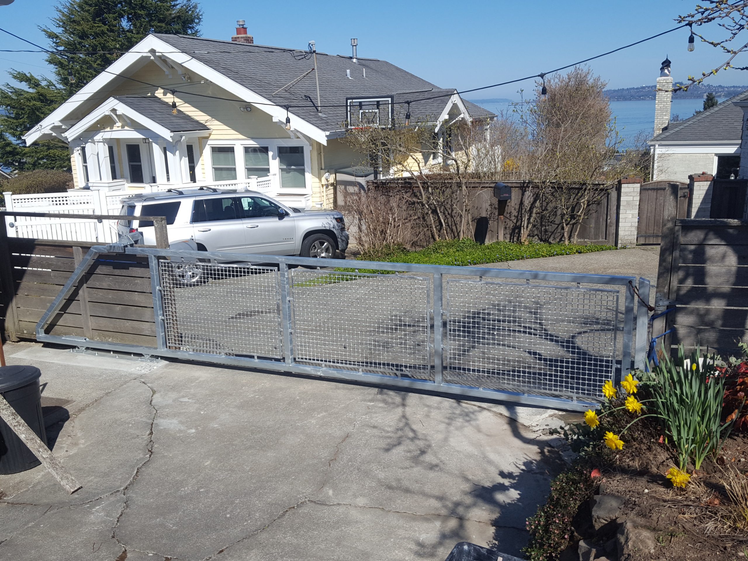 cantilever driveway gate closed