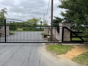 one side of the ornamental slide gate