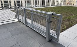 Ebinger_Ironworks_sliding_gate_at_office_complex[1]