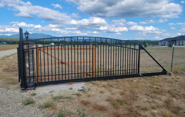 Sleek Steel Gate at a Washington State Residence